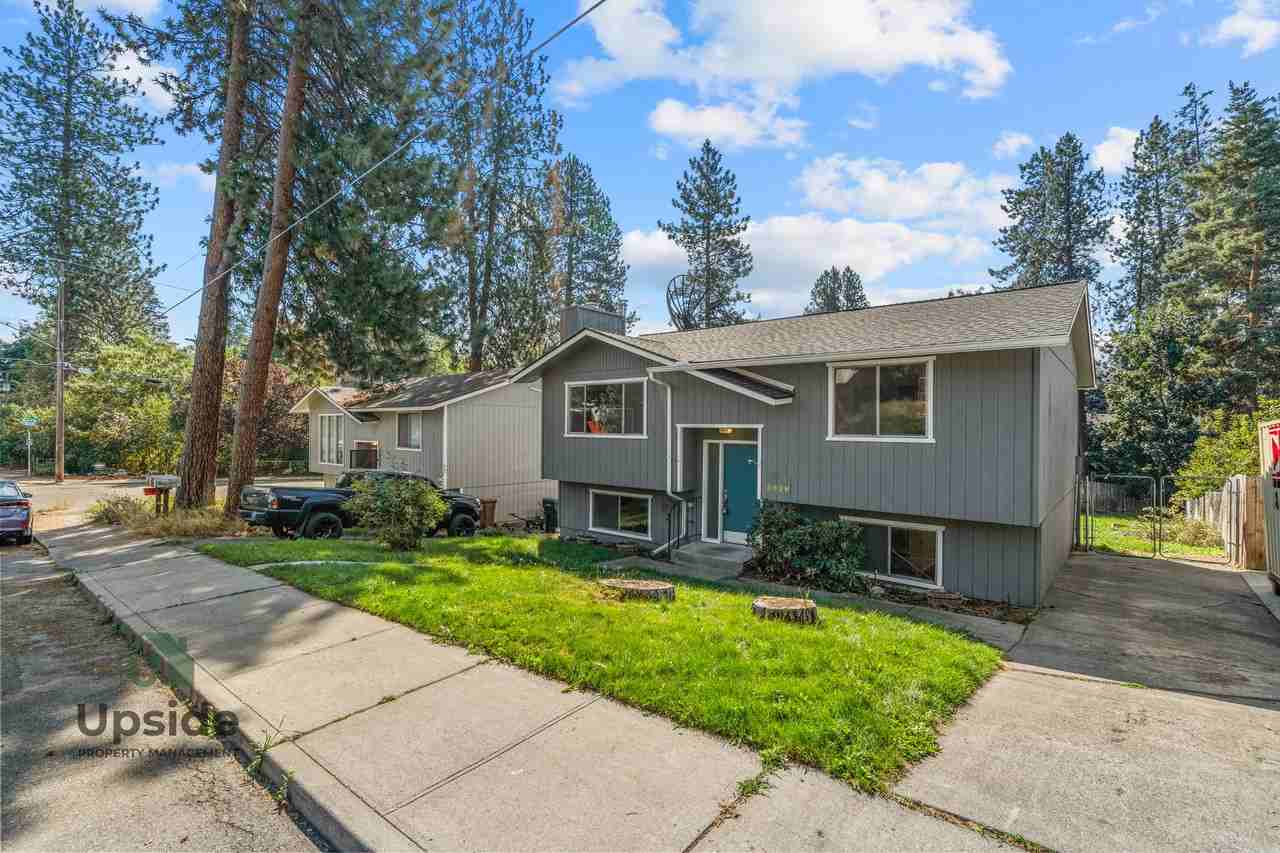 3928 E 36th Ave #1 - Photo 4 of 15