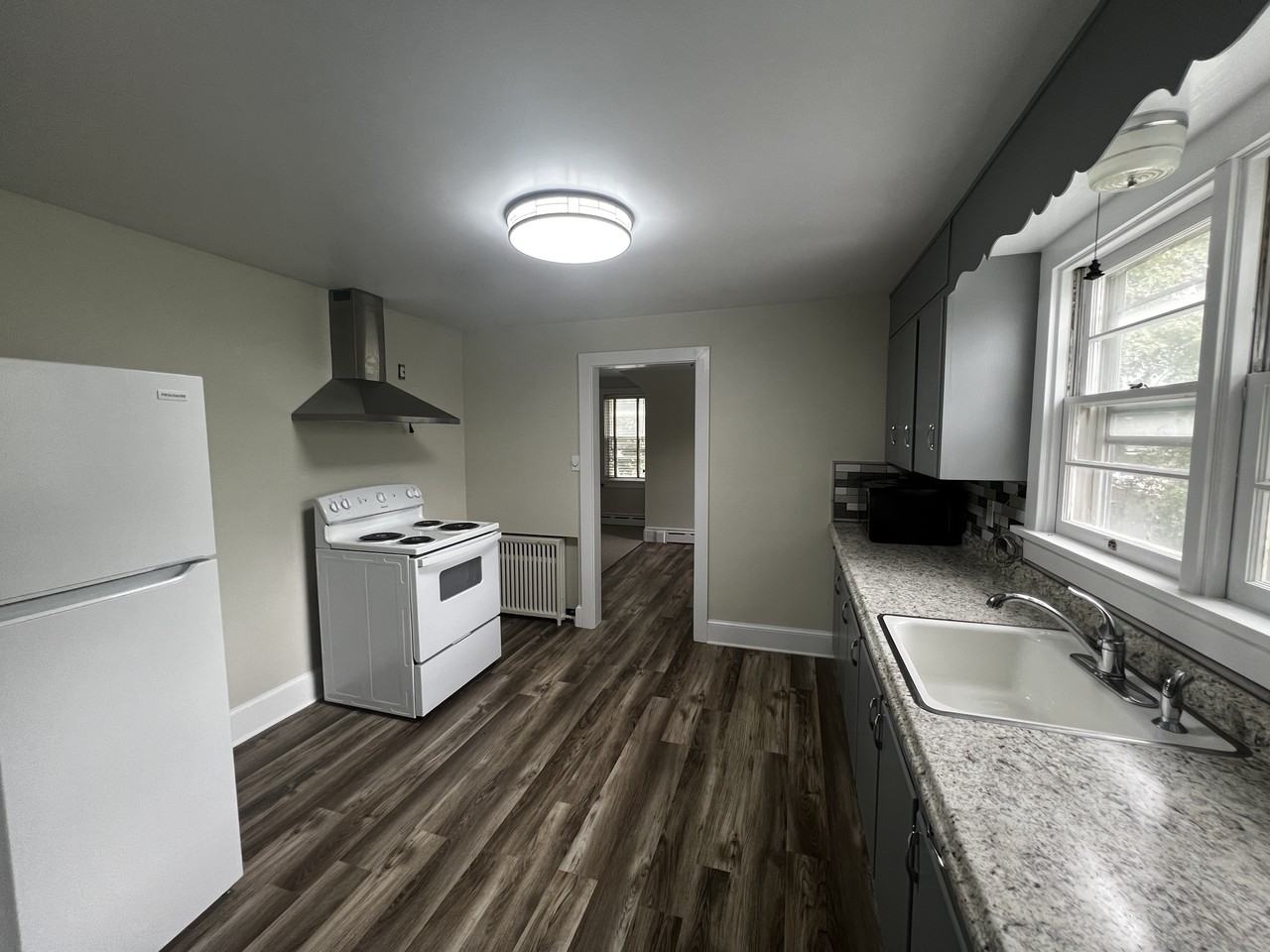 216 Holland Rd #2 - Photo 4 of 18