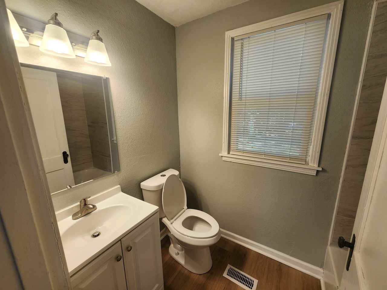 2923 Denson Ave #1 - Photo 5 of 8
