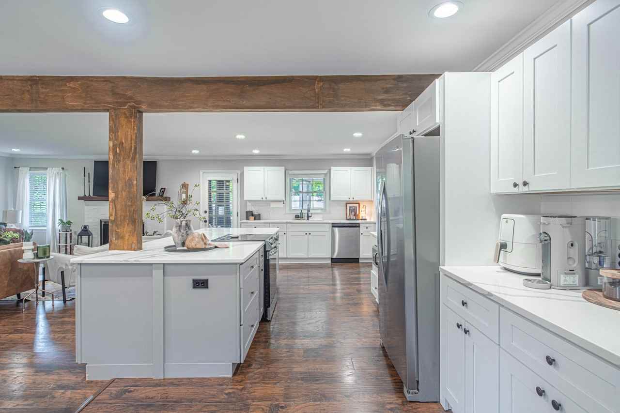 611 S 14th St #1 - Photo 6 of 28
