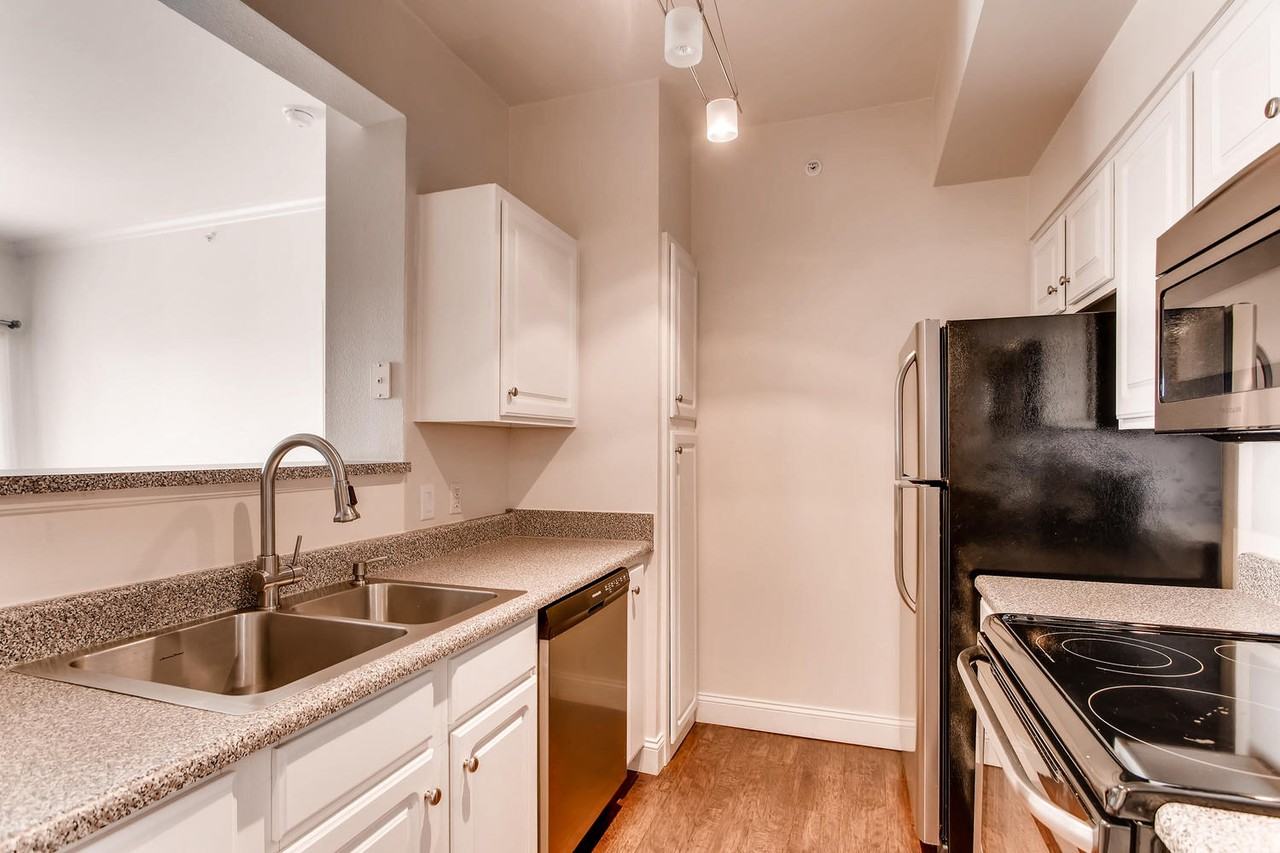 7493 S Quail Cir #1 - Photo 5 of 17