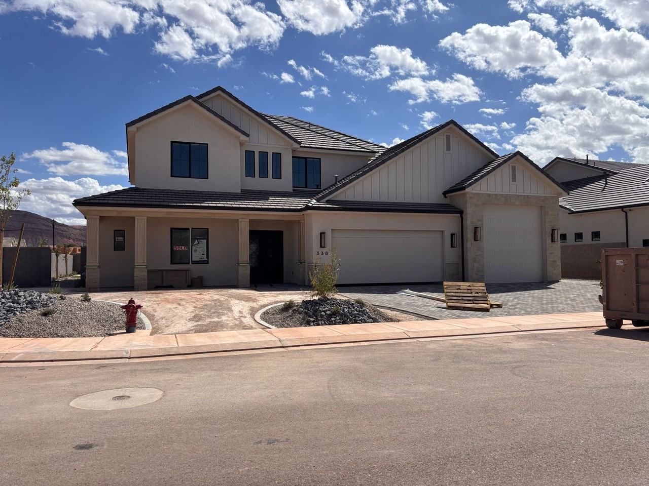 338 E Climber Wharf Ln - Photo 2 of 31