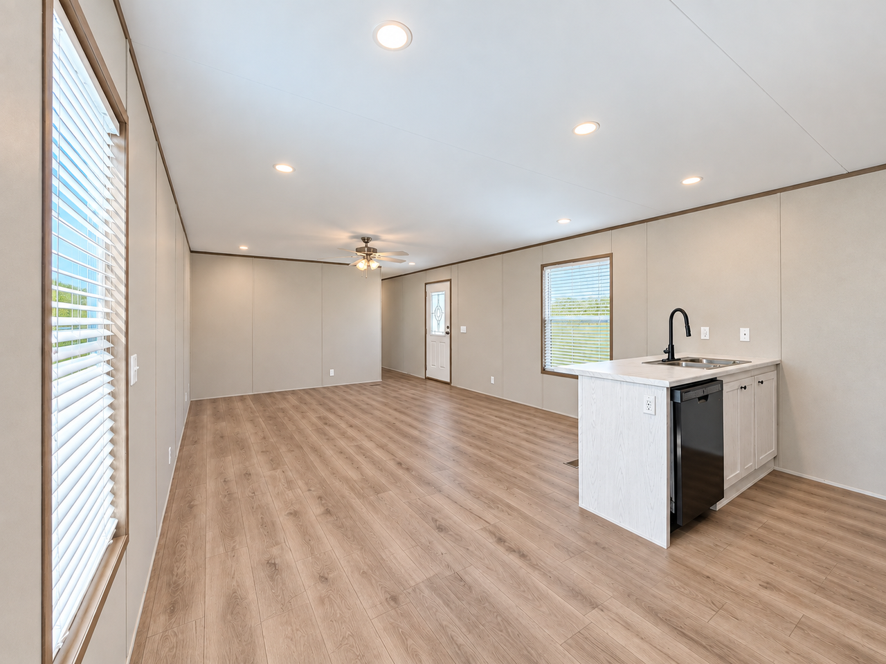 129 Paramont Dr - Photo 6 of 23