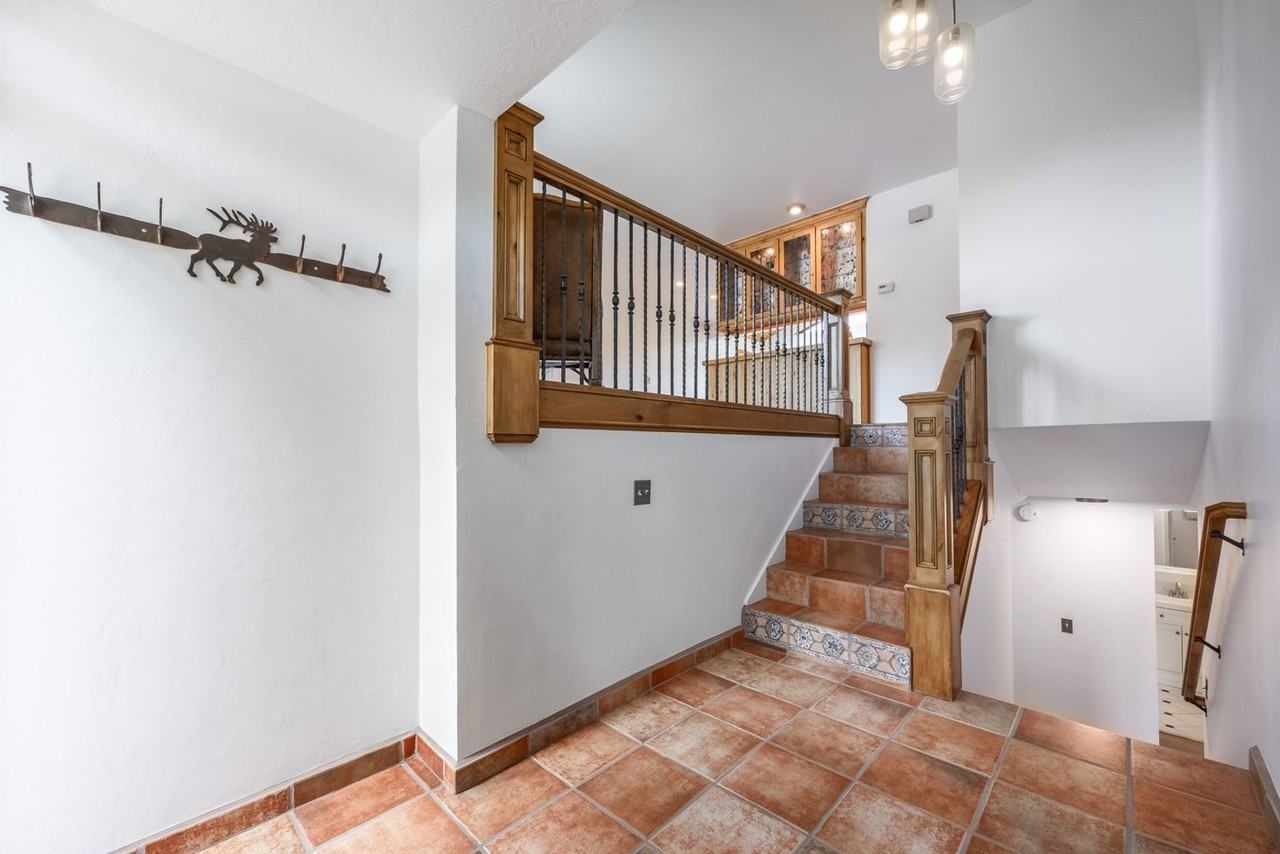 2833 Hackney Ct - Photo 4 of 21