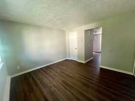 1315 Logan Ave NW - Photo 1 of 1