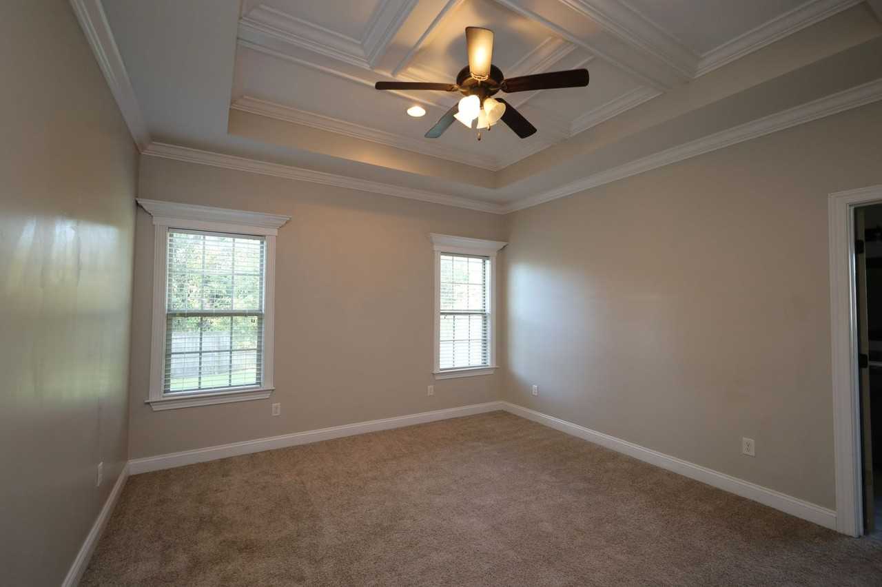 4220 Bowen Way - Photo 5 of 11