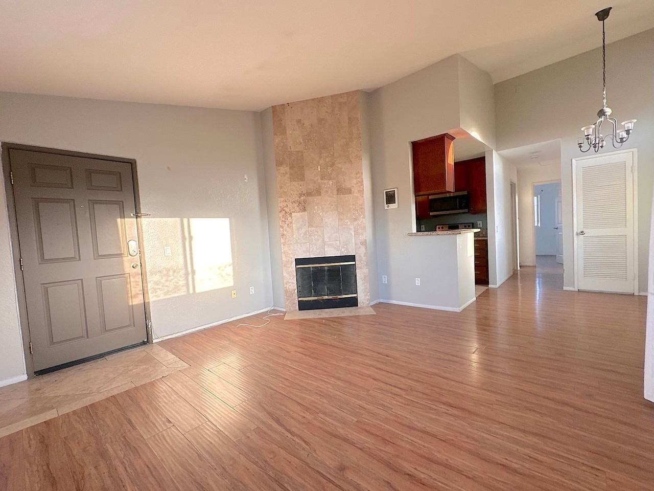 4377 Wilson Ave