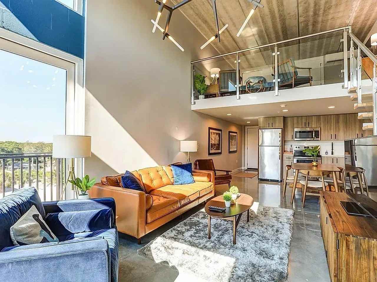Avenue Lofts - Photo 3 of 9