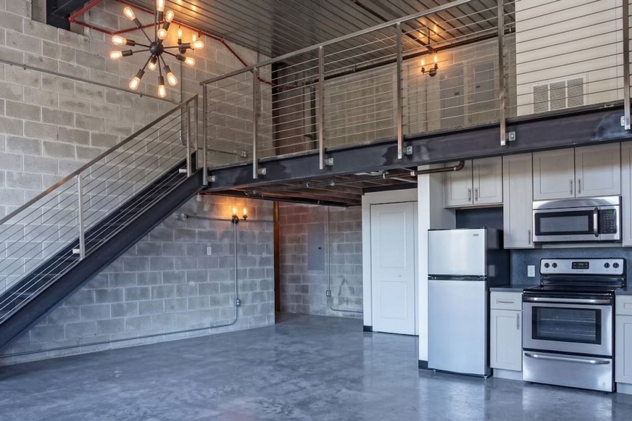 Warehouse Lofts - Photo 5 of 26