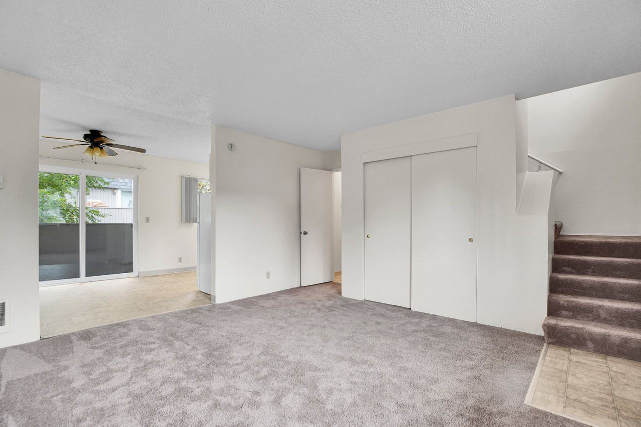 #232 FIRGROVE VILLAGE APARTMENTS - Photo 4 of 19