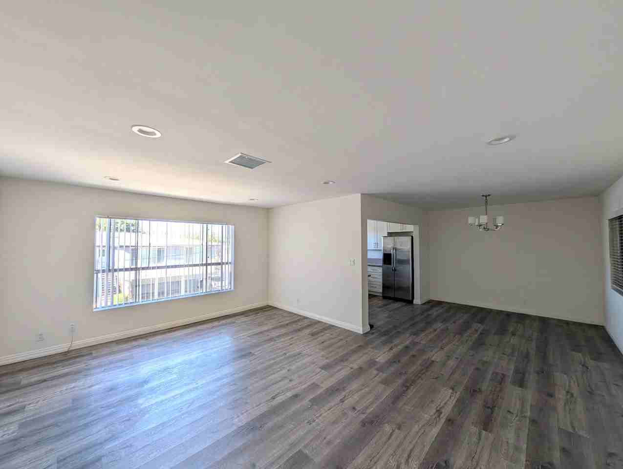 Moorpark Apartments - Photo 3 of 3