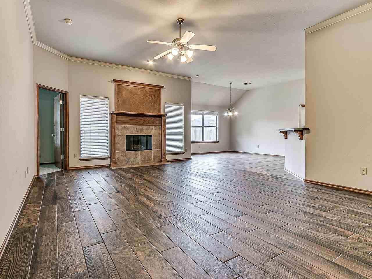 7432 Nw 130th St - Photo 5 of 30