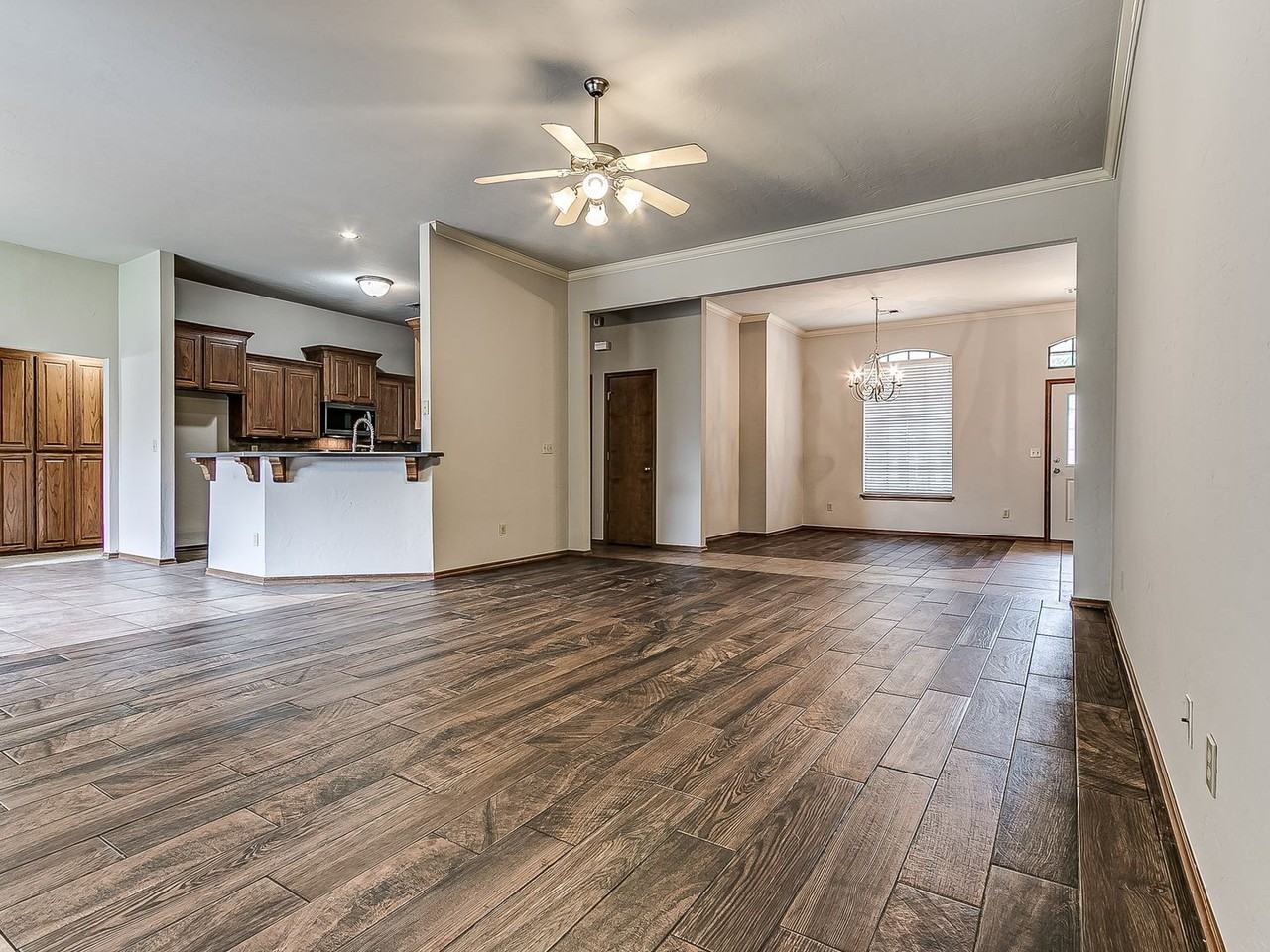7432 Nw 130th St - Photo 7 of 30