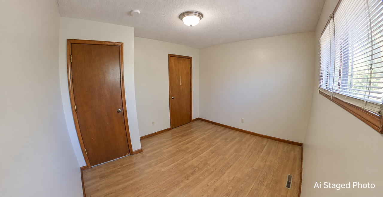 2041 Shirley Ln - Photo 5 of 13