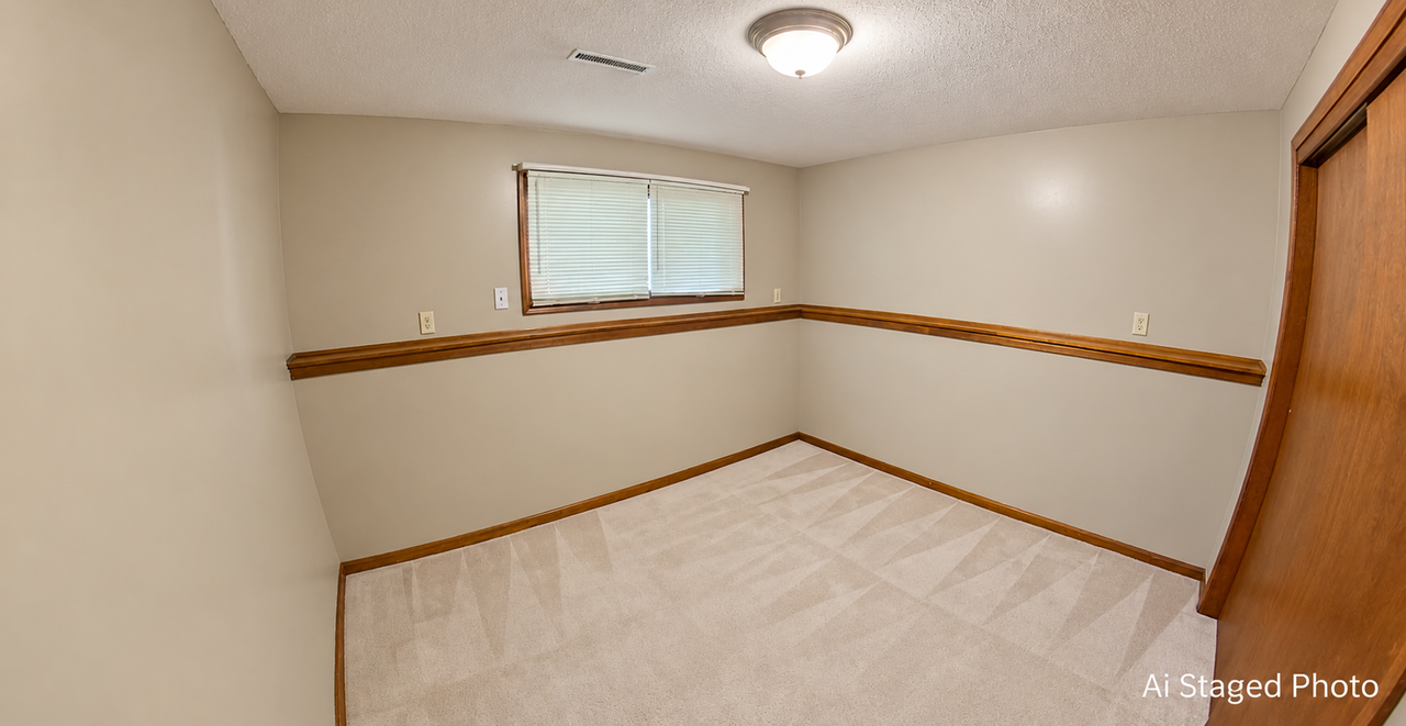 2041 Shirley Ln - Photo 6 of 13