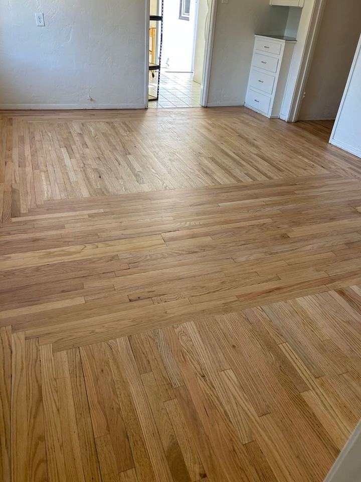 1690 Phillips Ln - Photo 2 of 16
