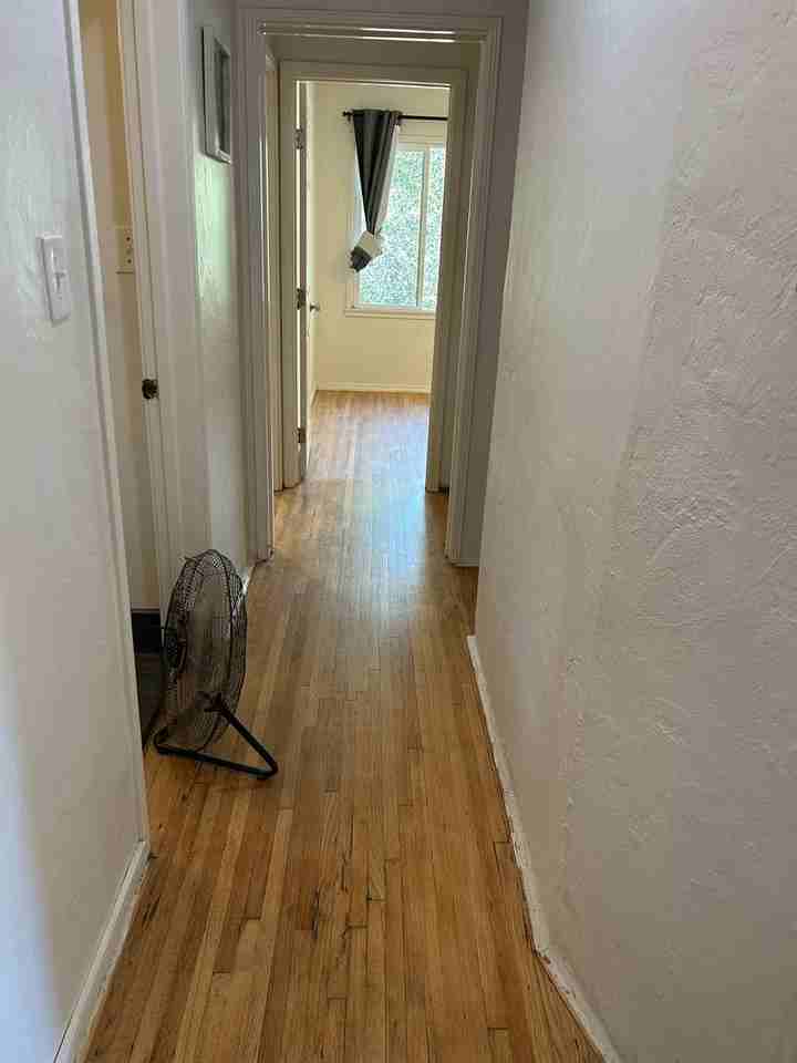 1690 Phillips Ln - Photo 5 of 16