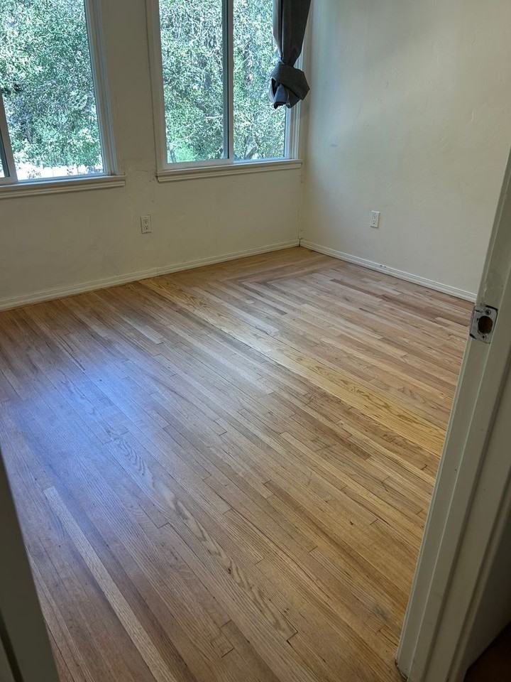 1690 Phillips Ln - Photo 6 of 16