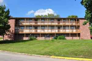 featured image of 1304 W Mccarty St