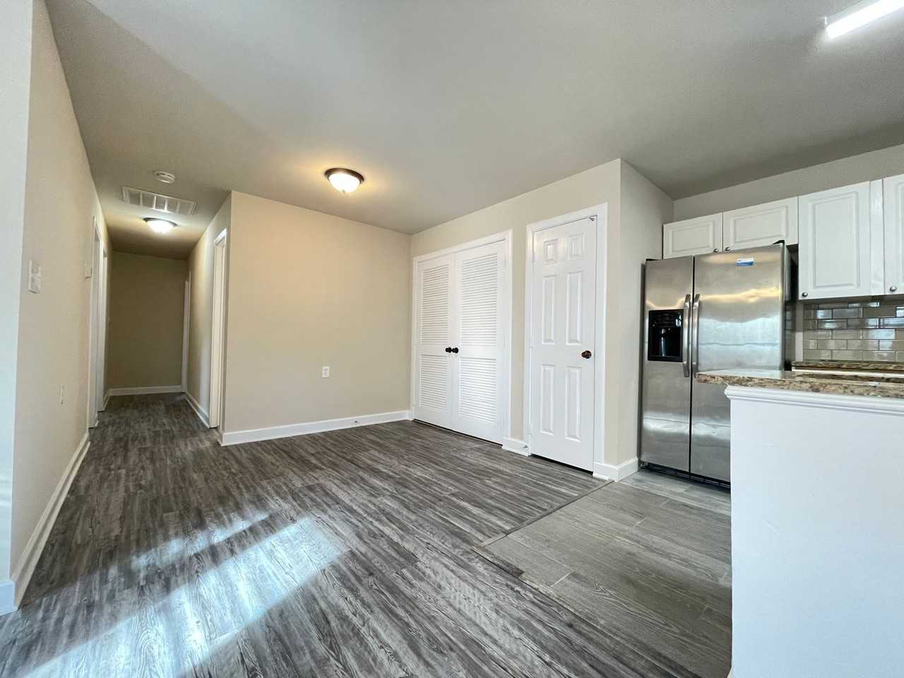 7184 Alcove St - Photo 7 of 17