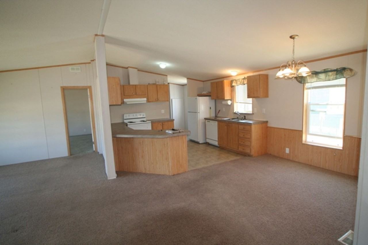 2706 Cahill St - Photo 3 of 11