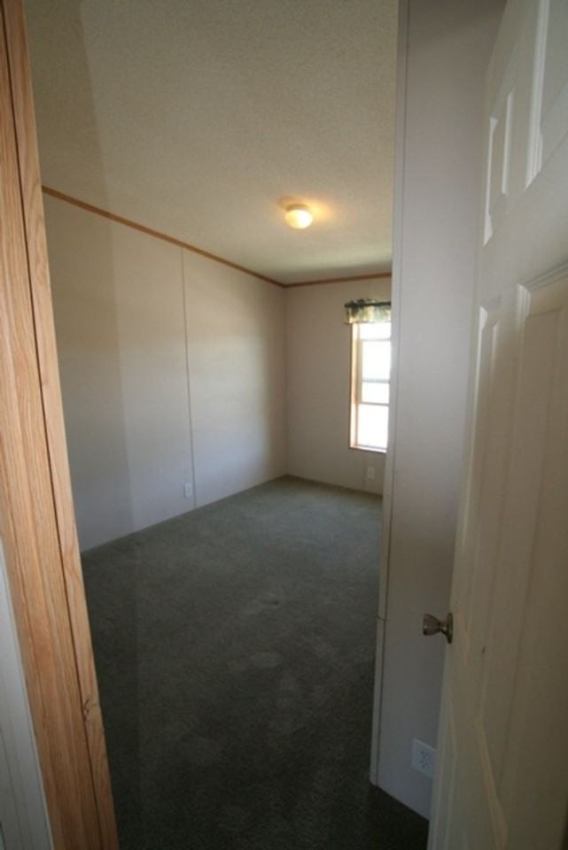 2706 Cahill St - Photo 5 of 11