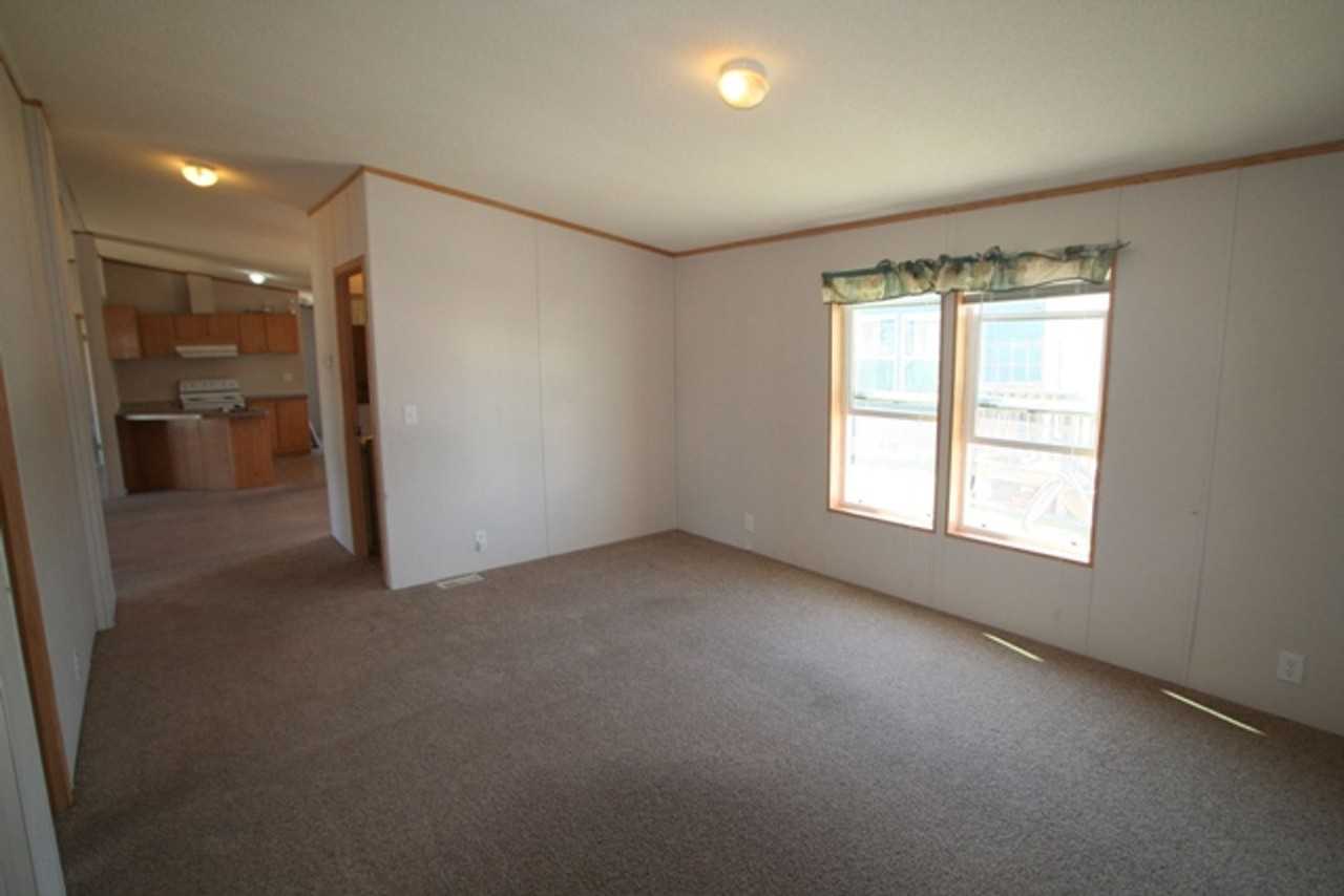 2706 Cahill St - Photo 7 of 11