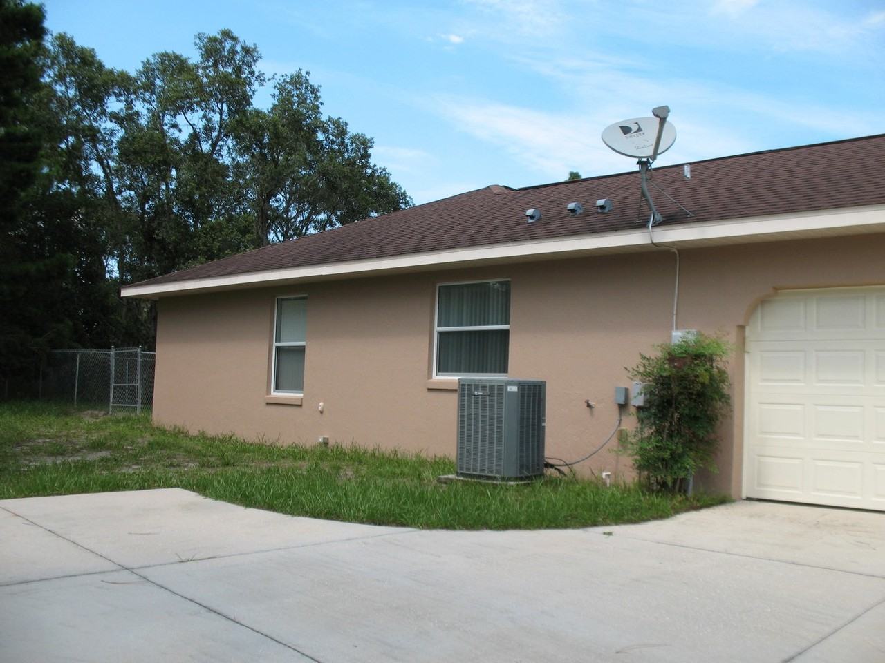 13256 Sw 79th Cir - Photo 2 of 37
