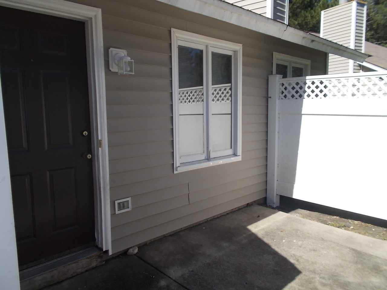 1533 College Way - Photo 3 of 22