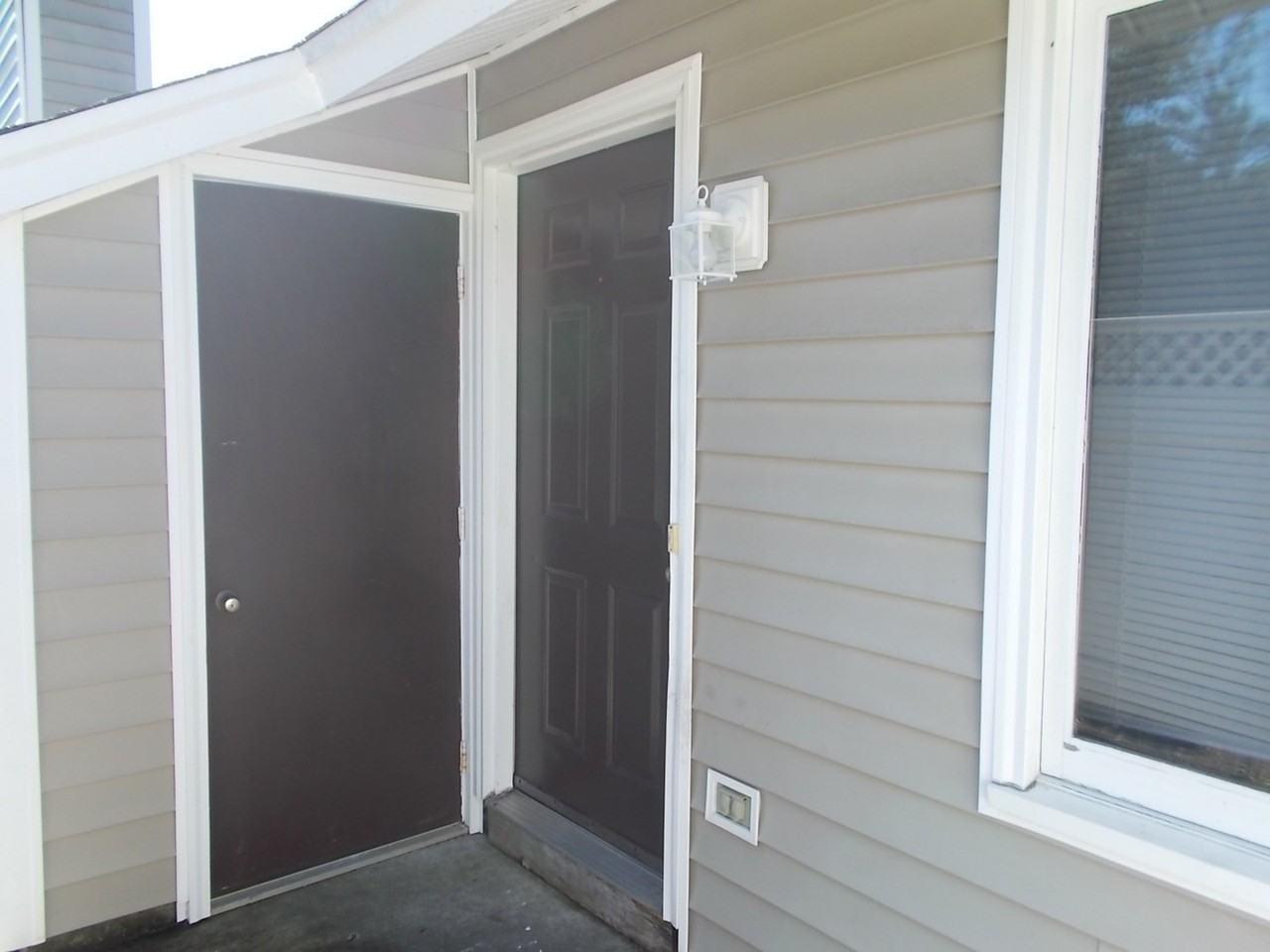 1533 College Way - Photo 4 of 22