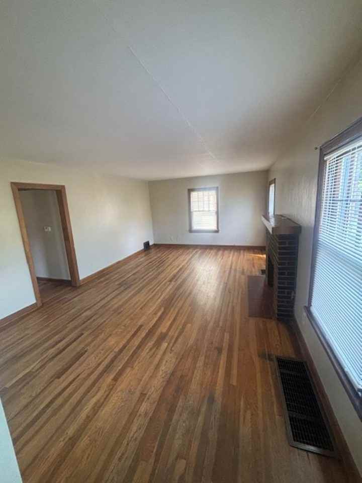 3403 Reid Ave - Photo 4 of 16