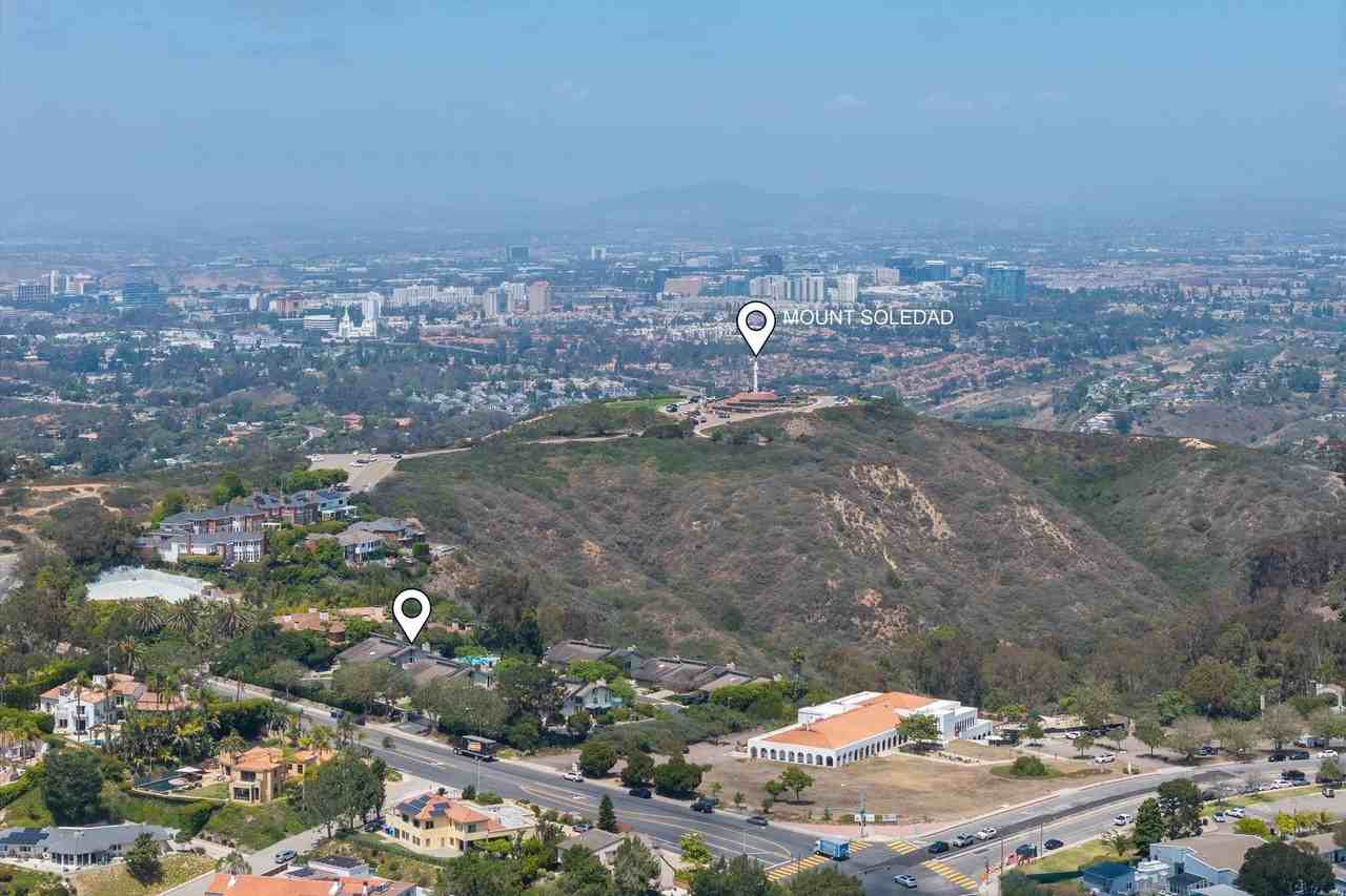 6667 La Jolla Scenic Dr S - Photo 2 of 48