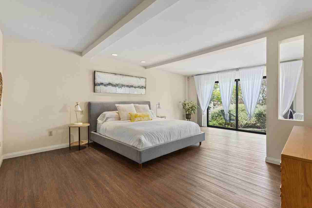 6667 La Jolla Scenic Dr S - Photo 7 of 48