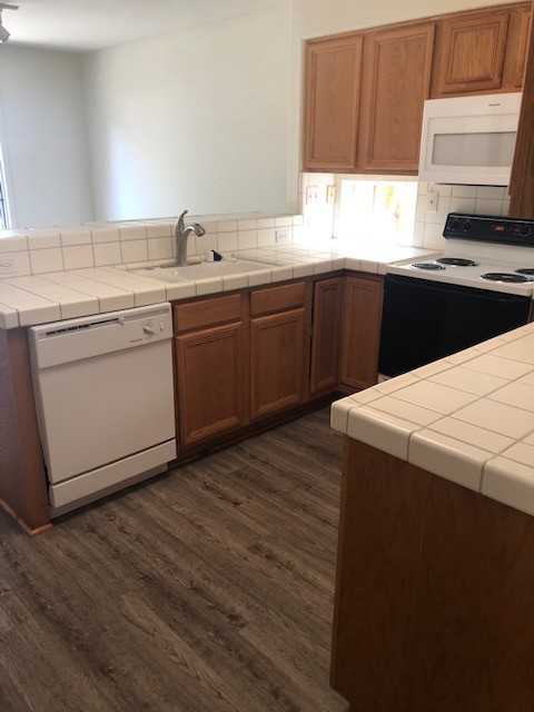 1101 Vista Pointe Cir - Photo 5 of 11
