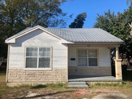 featured image of 335 Rodenberg Ave