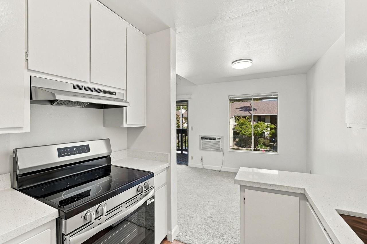 1241 Homestead Ave #200 - Photo 2 of 29