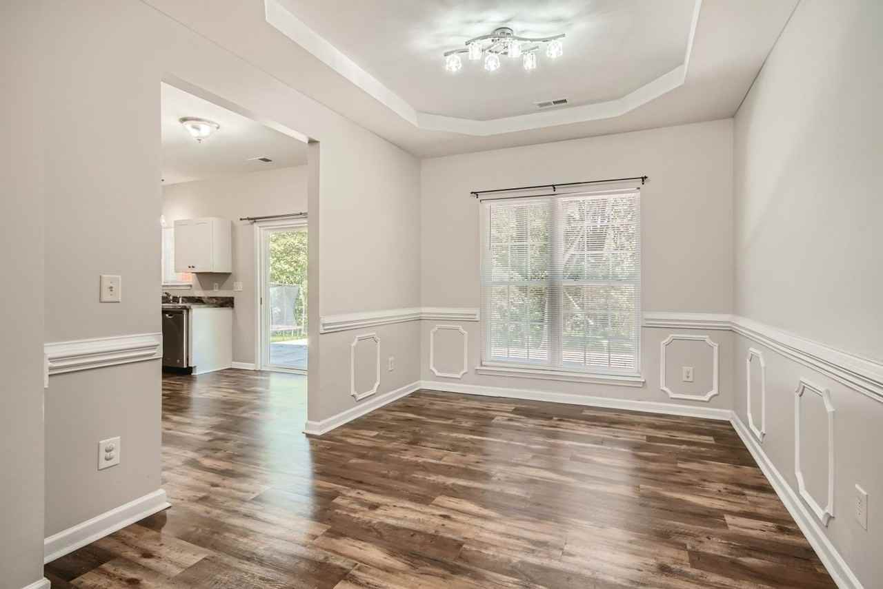 11342 Astoria Dr - Photo 6 of 27