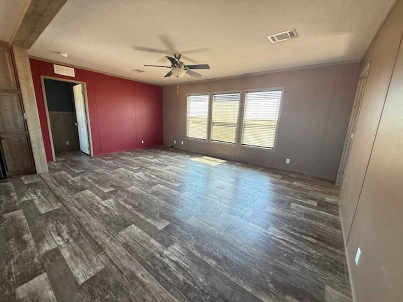 2251 Pr 5112 - Photo 3 of 18