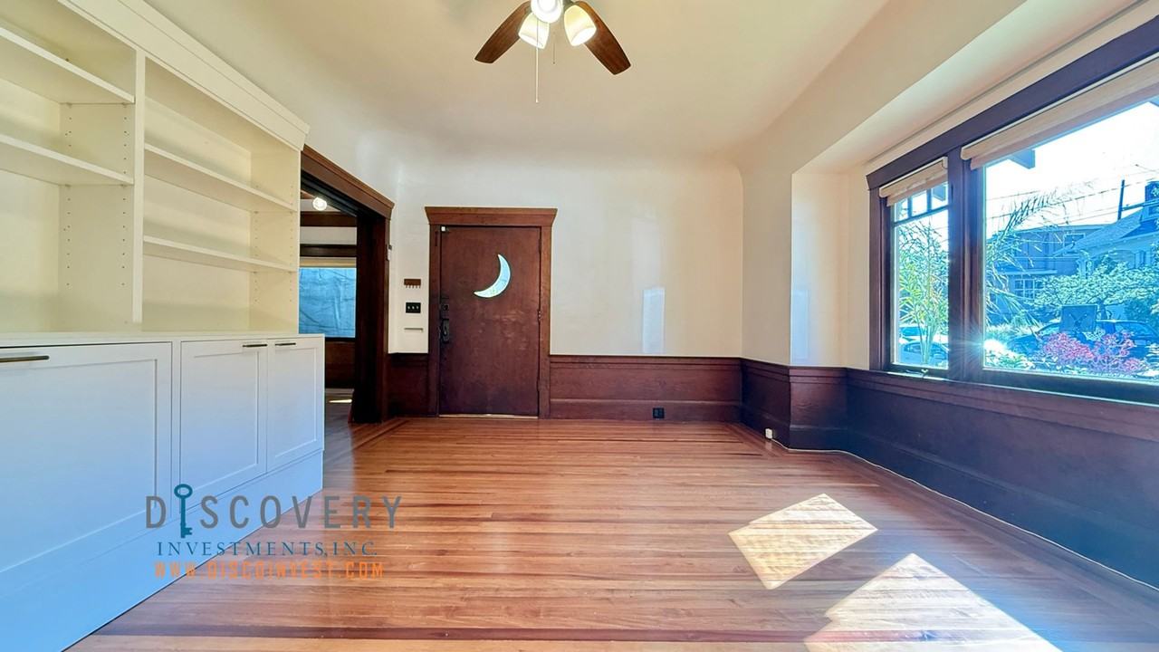 4624 Dolores Ave - Photo 6 of 36