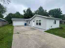 featured image of 412 N Fort St