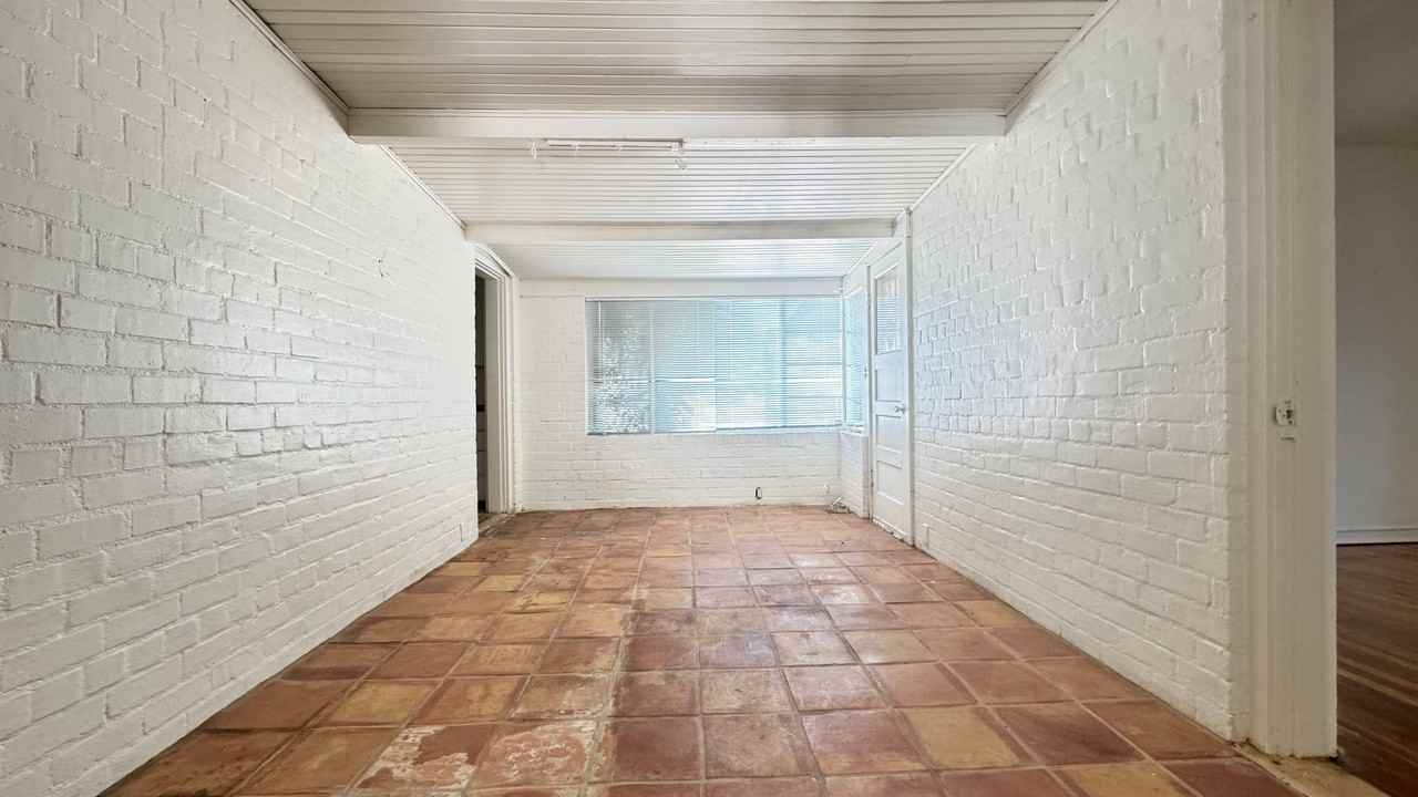 3019 E Drachman St - Photo 3 of 11