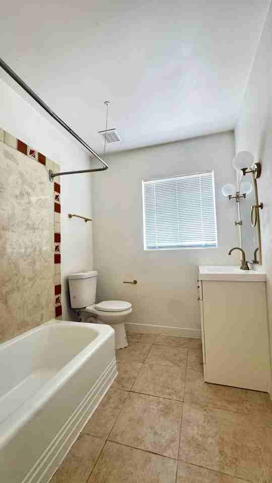 3019 E Drachman St - Photo 7 of 11