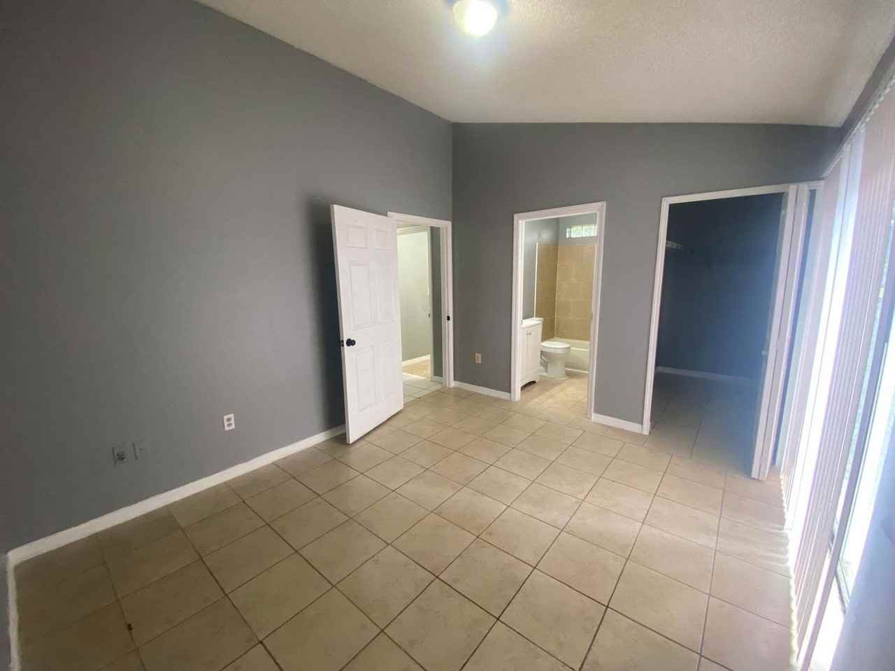 4029 Kaluga Park St - Photo 6 of 15