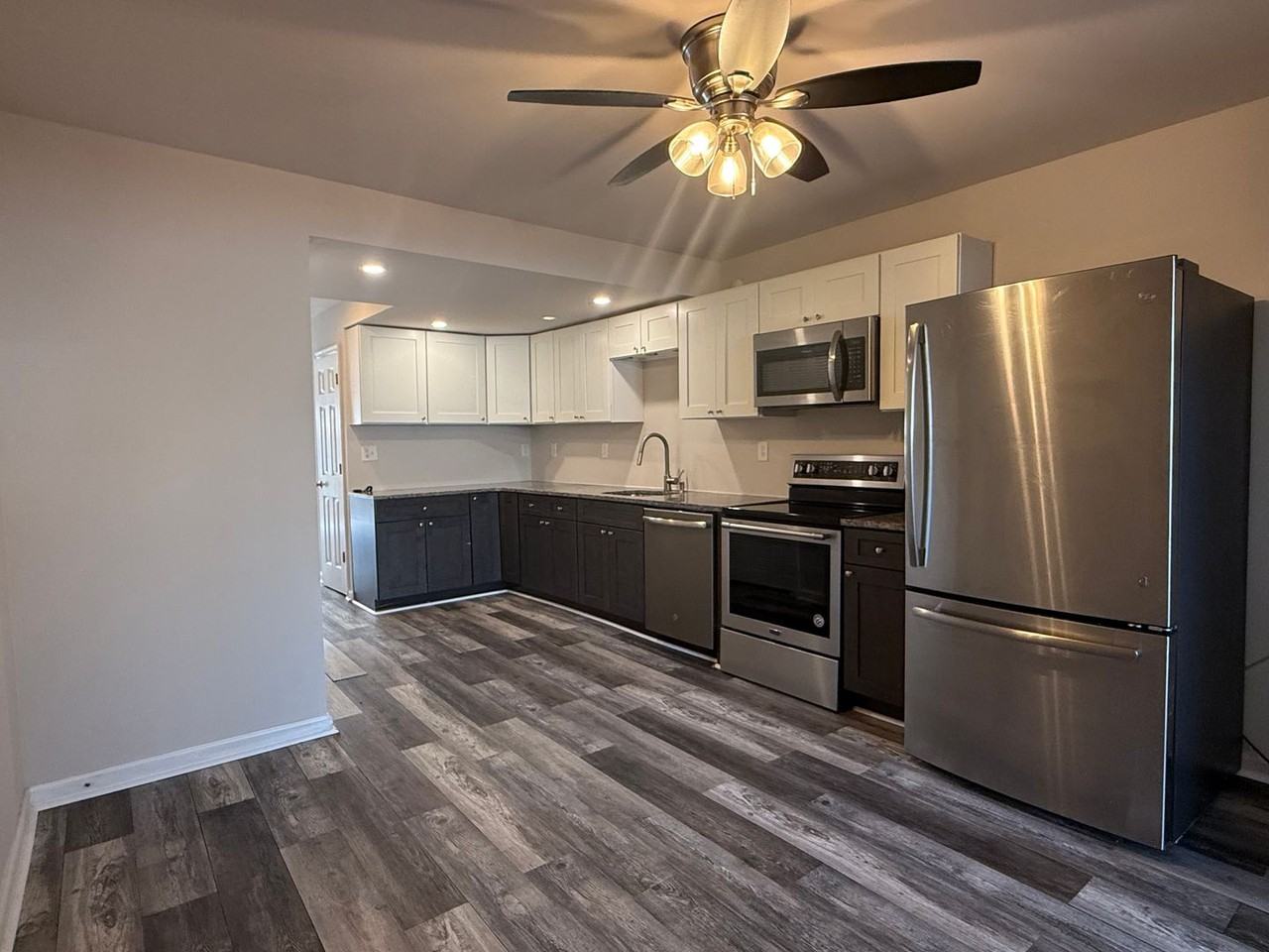 43 Park Vallei Ln - Photo 5 of 17