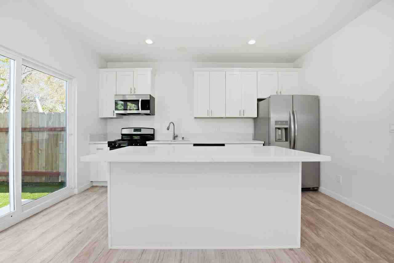 6330 Mesita Dr - Photo 2 of 25