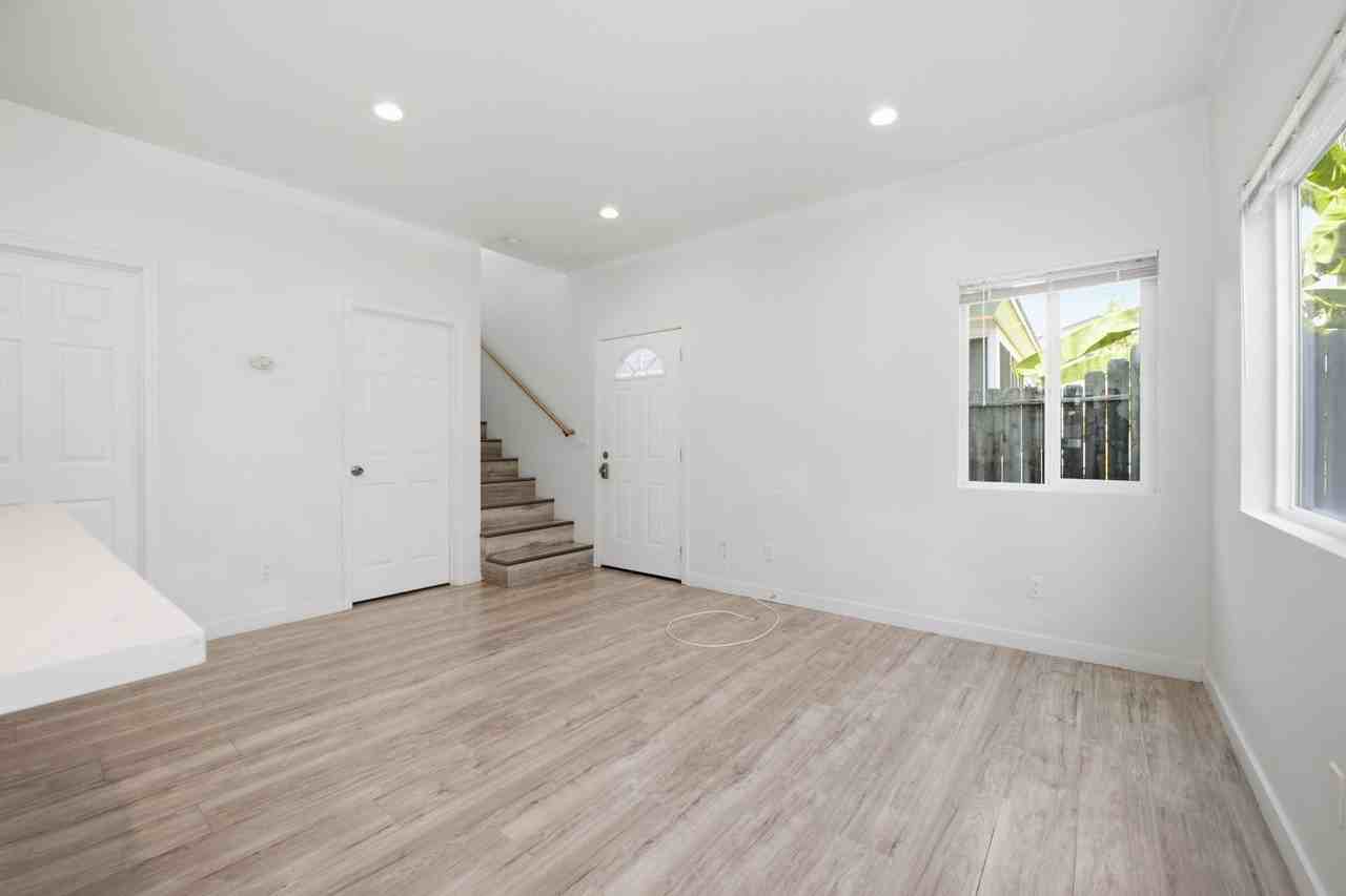 6330 Mesita Dr - Photo 7 of 25