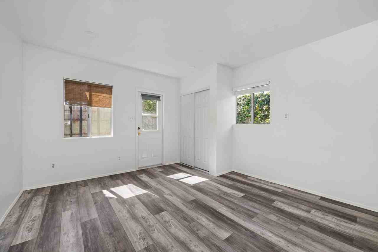 6467 Cleo St - Photo 5 of 27