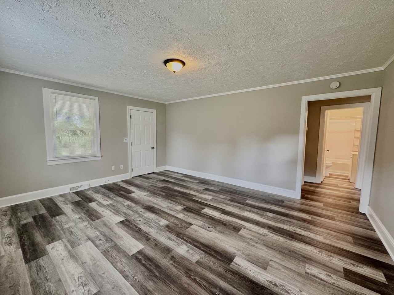 3464 Plank Rd - Photo 3 of 11