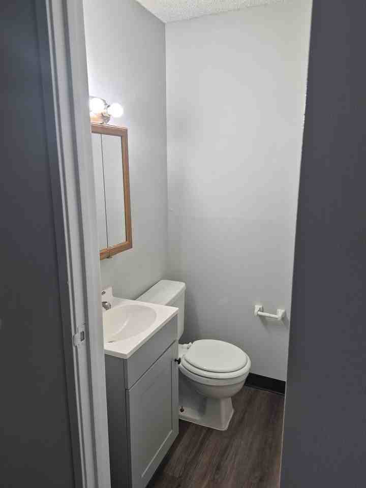Candlelite Apartments - Photo 7 of 14