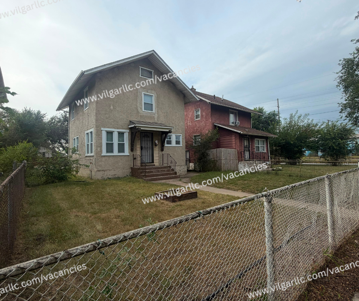 308 Fillmore St - Photo 2 of 30